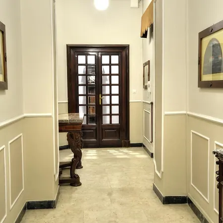 Palazzo Alibrandi Pensión Civitavecchia