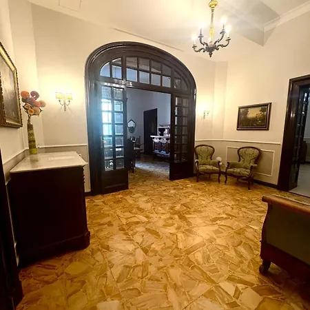 Palazzo Alibrandi Pensión 3*
