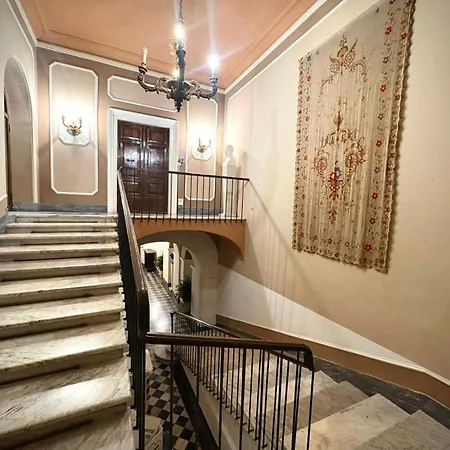 Palazzo Alibrandi Pensionat Civitavecchia